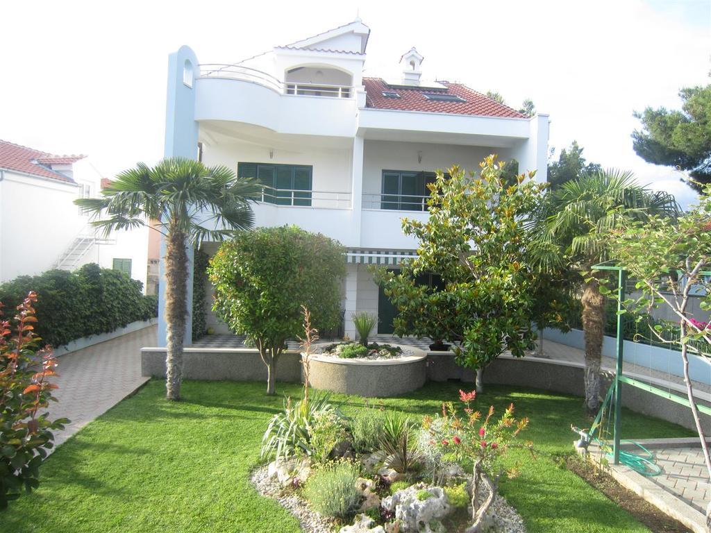Villa Croatica Apartments 자보리치 외부 사진