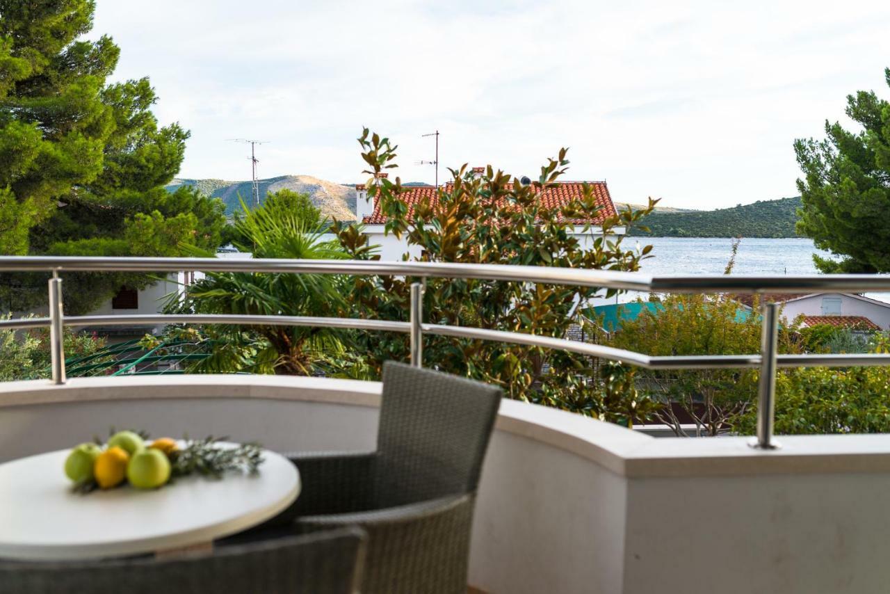 Villa Croatica Apartments 자보리치 외부 사진